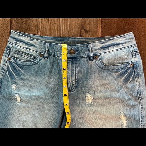 Michael Kors distressed jean shorts size 0 - Picture 5 of 7
